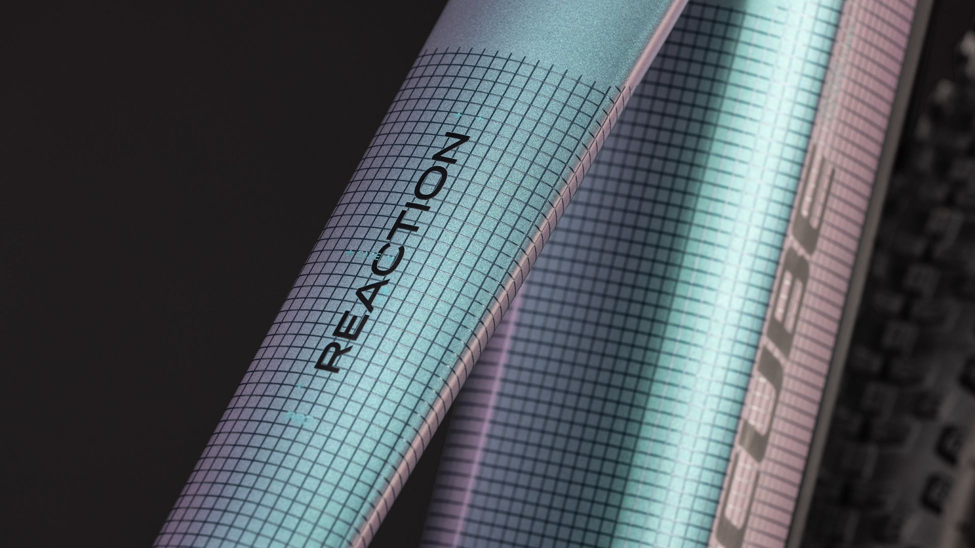 Reaction Hybrid Pro 800 polarlight´n´black