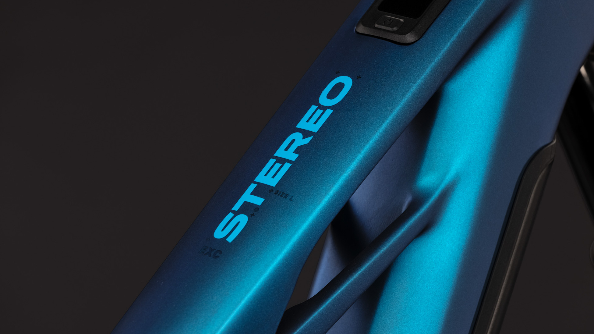 Stereo Hybrid ONE44 HPC EXC 800 nebula´n´blue