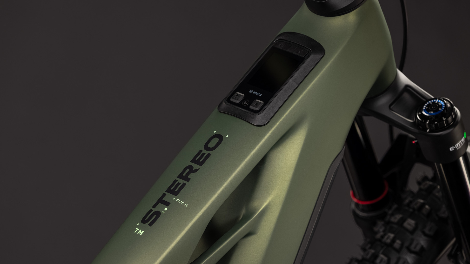 Stereo Hybrid ONE44 HPC TM 800 reedgreen´n´gills