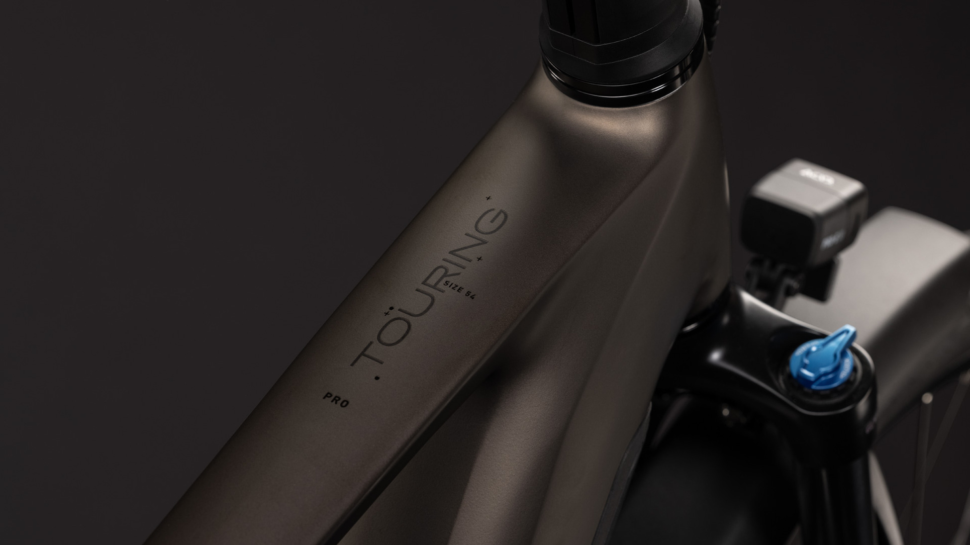 Touring Hybrid Pro 800 metallicumbra´n´black