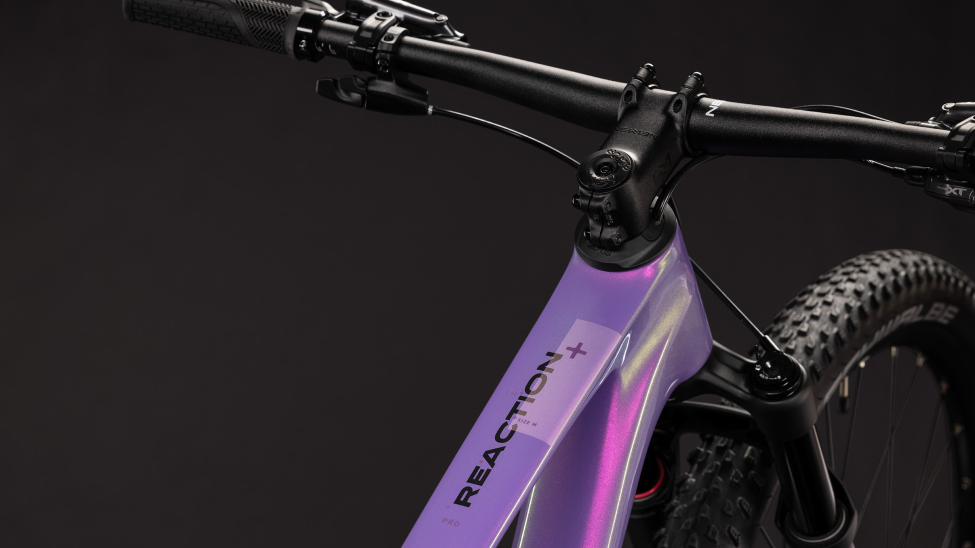 Reaction C:62 Pro cosmicpurple´n´black