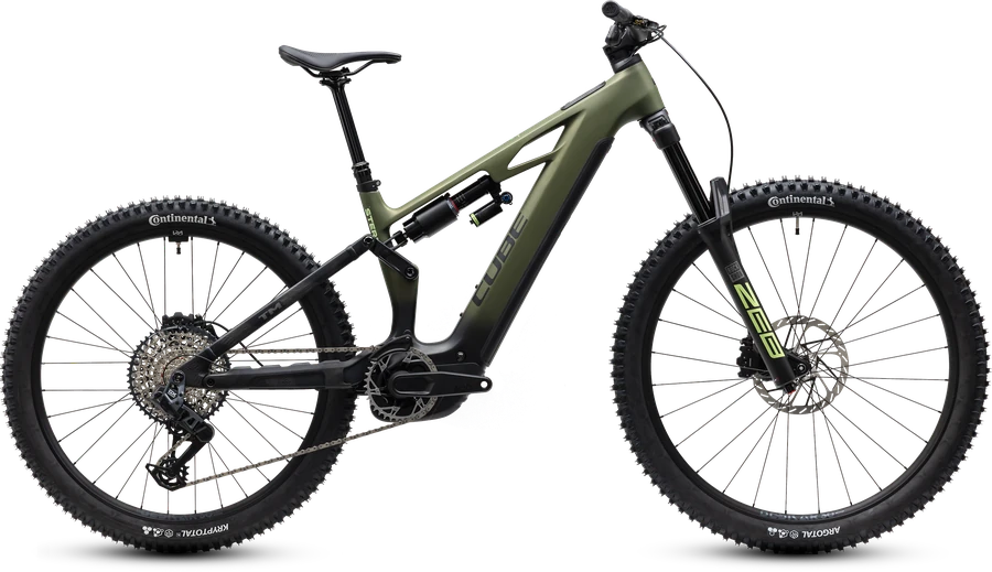 CUBE Stereo Hybrid ONE77 HPC TM 2027 in reedgreen´n´gills, freigestelltes E-Mountainbike in der Seitenansicht