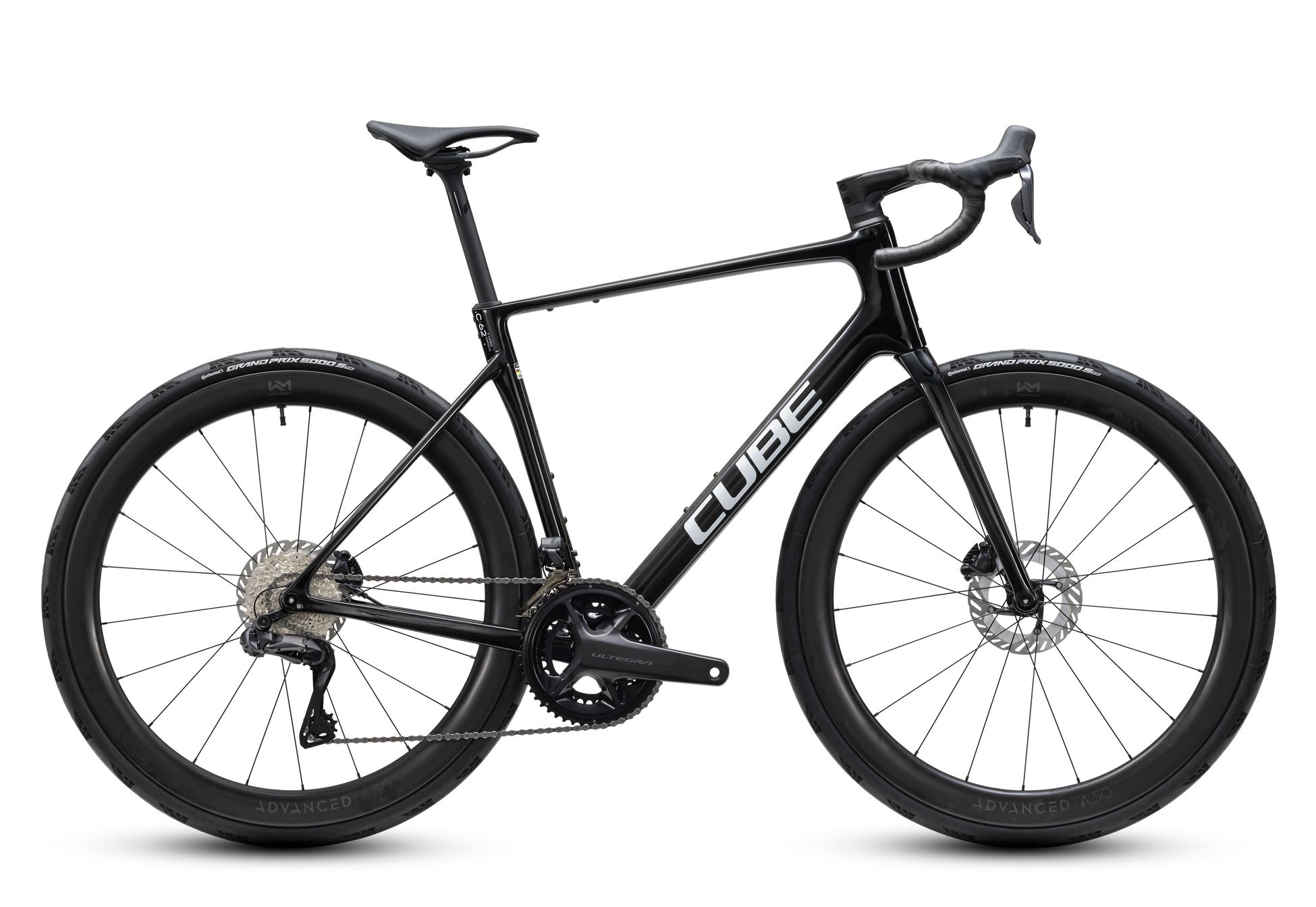 Attain C:62 SLT carbon´n´white