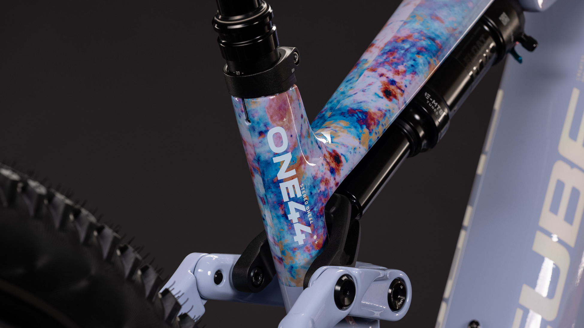 Stereo Hybrid ONE44 HPC SLX Evo 800 artline