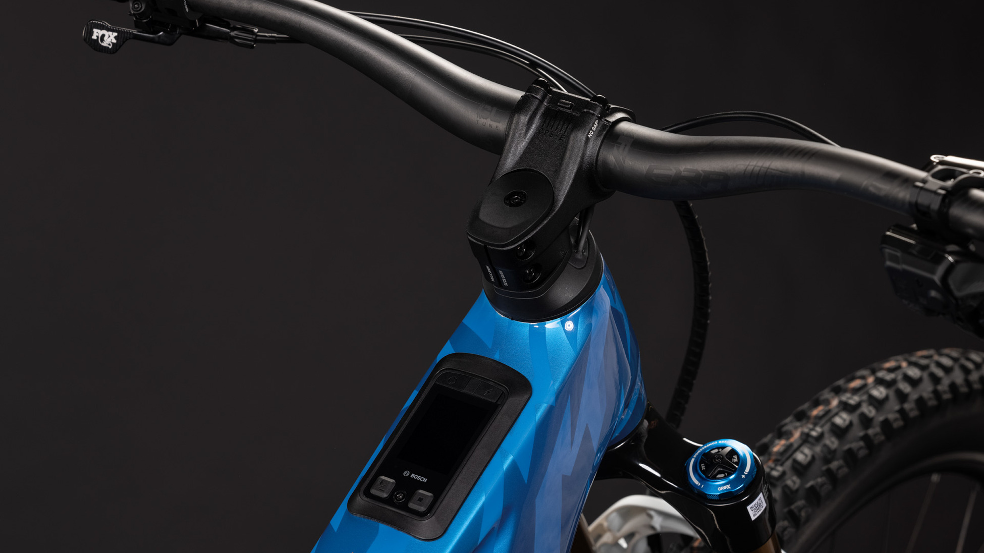 Stereo Hybrid ONE44 HPC AT 800 actionteam