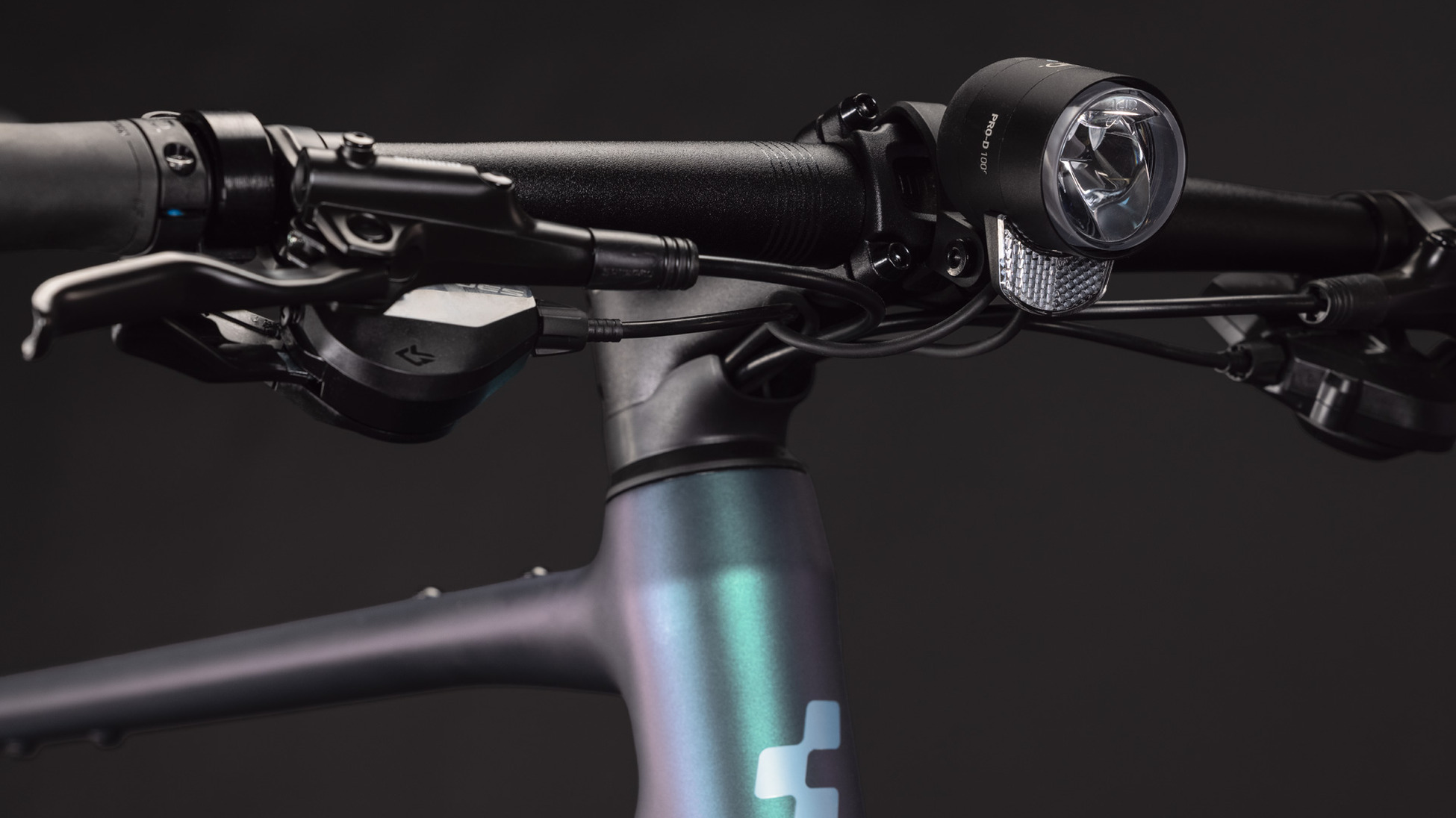 Nulane Race FE smaragdgrey´n´prizm