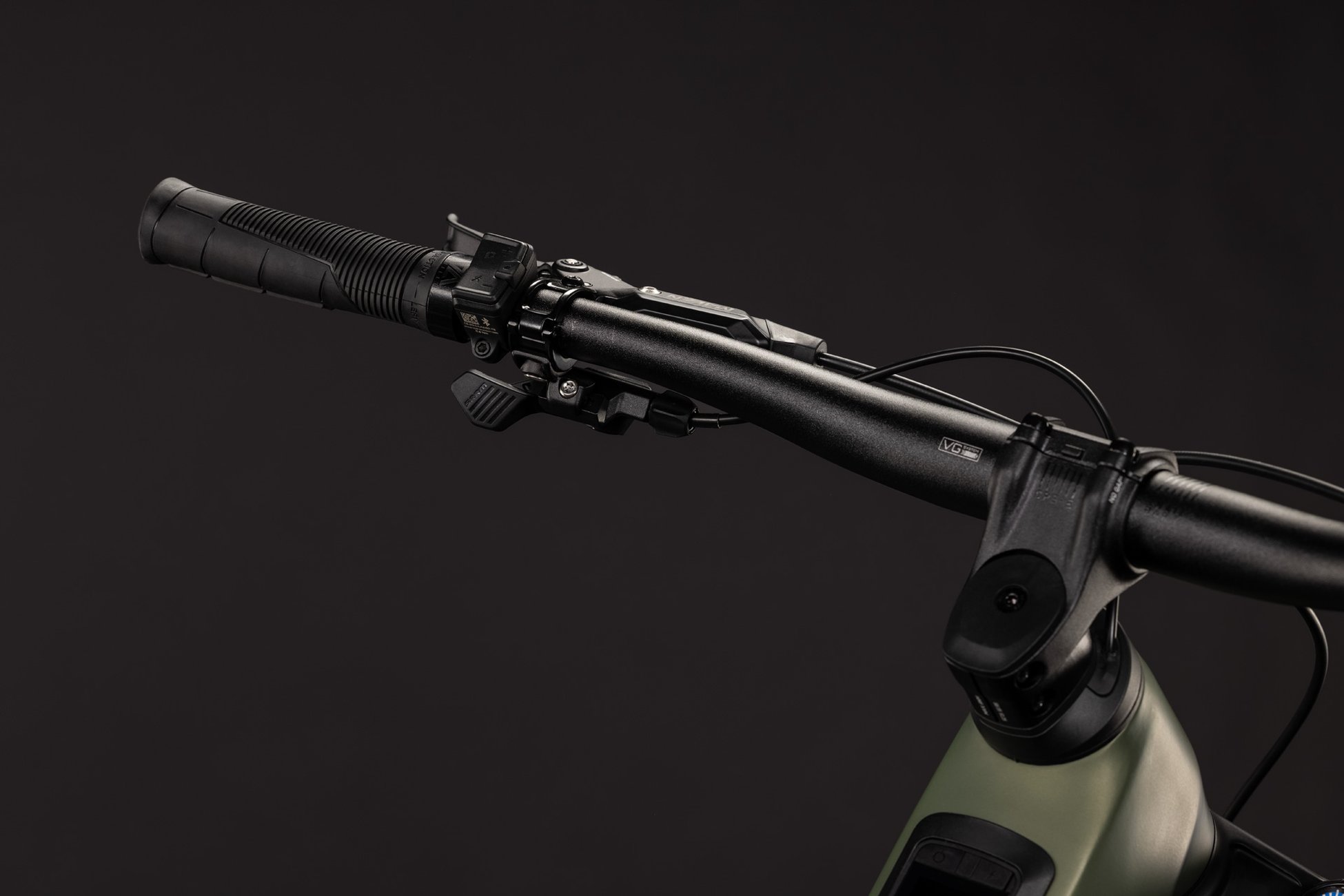 Stereo Hybrid ONE77 HPC TM 800 reedgreen´n´gills