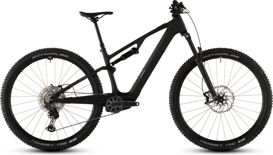 CUBE AMS Hybrid ONE44 C:62 Pro 2026 in blackline, freigestelltes E-Mountainbike in der Seitenansicht von rechts