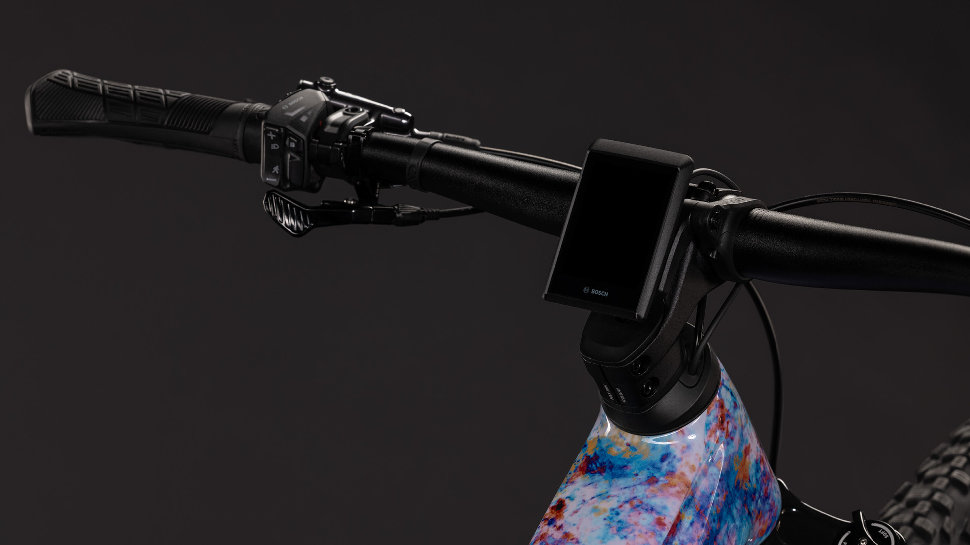 Reaction Hybrid SLX 800 artline