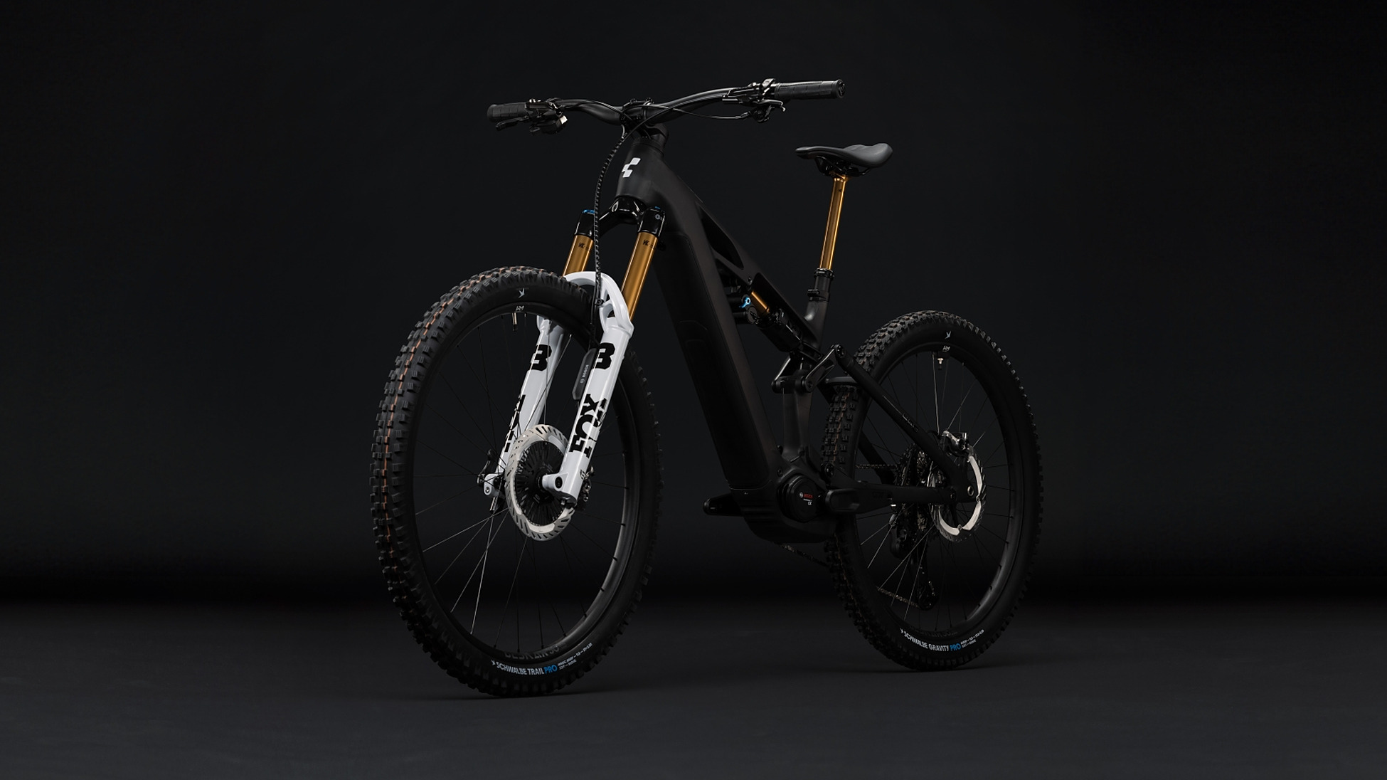 Stereo Hybrid ONE77 HPC AT 800 carbon´n´white