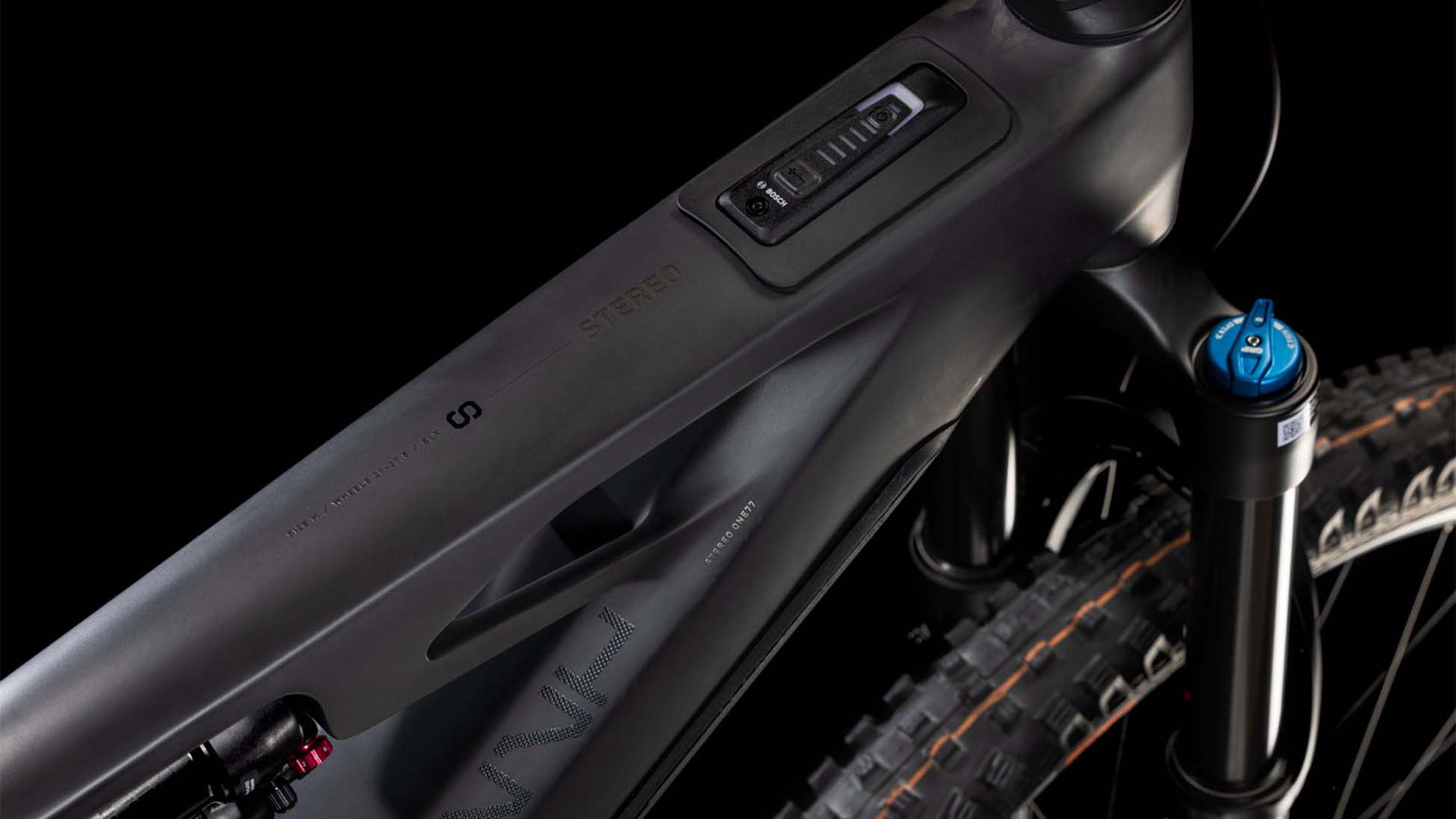 Stereo Hybrid ONE77 HPC SLX 800 blackline