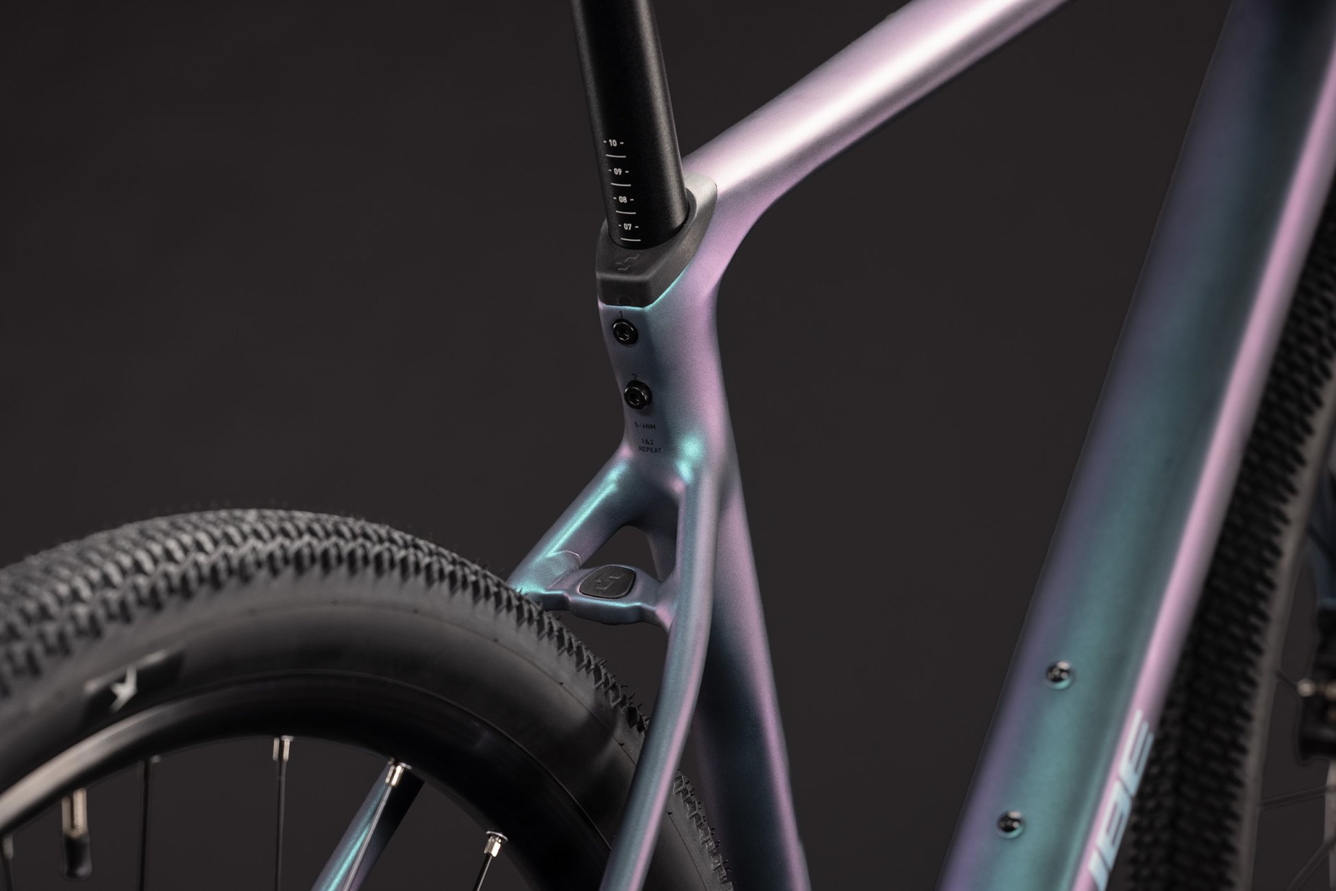 Cube Nulane Race smaragdgrey´n´prizm