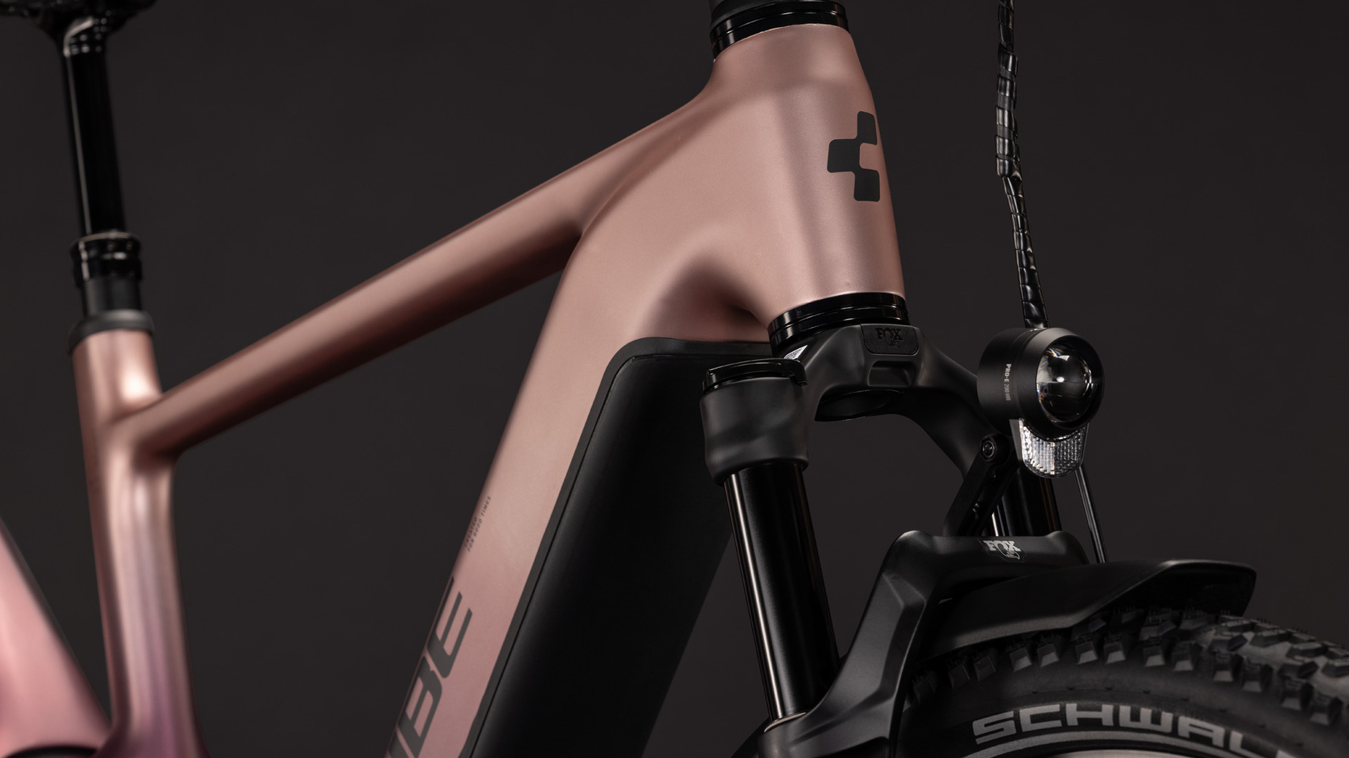 Nuride Hybrid ONE11 HPC SLX 800 mauve´n´black