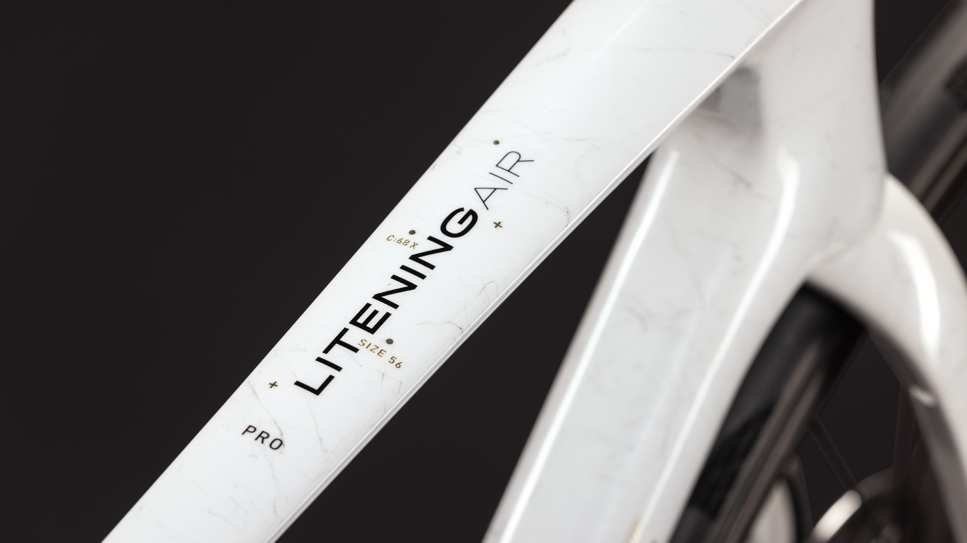 Litening AIR C:68X Pro chalkyfibre´n´gold