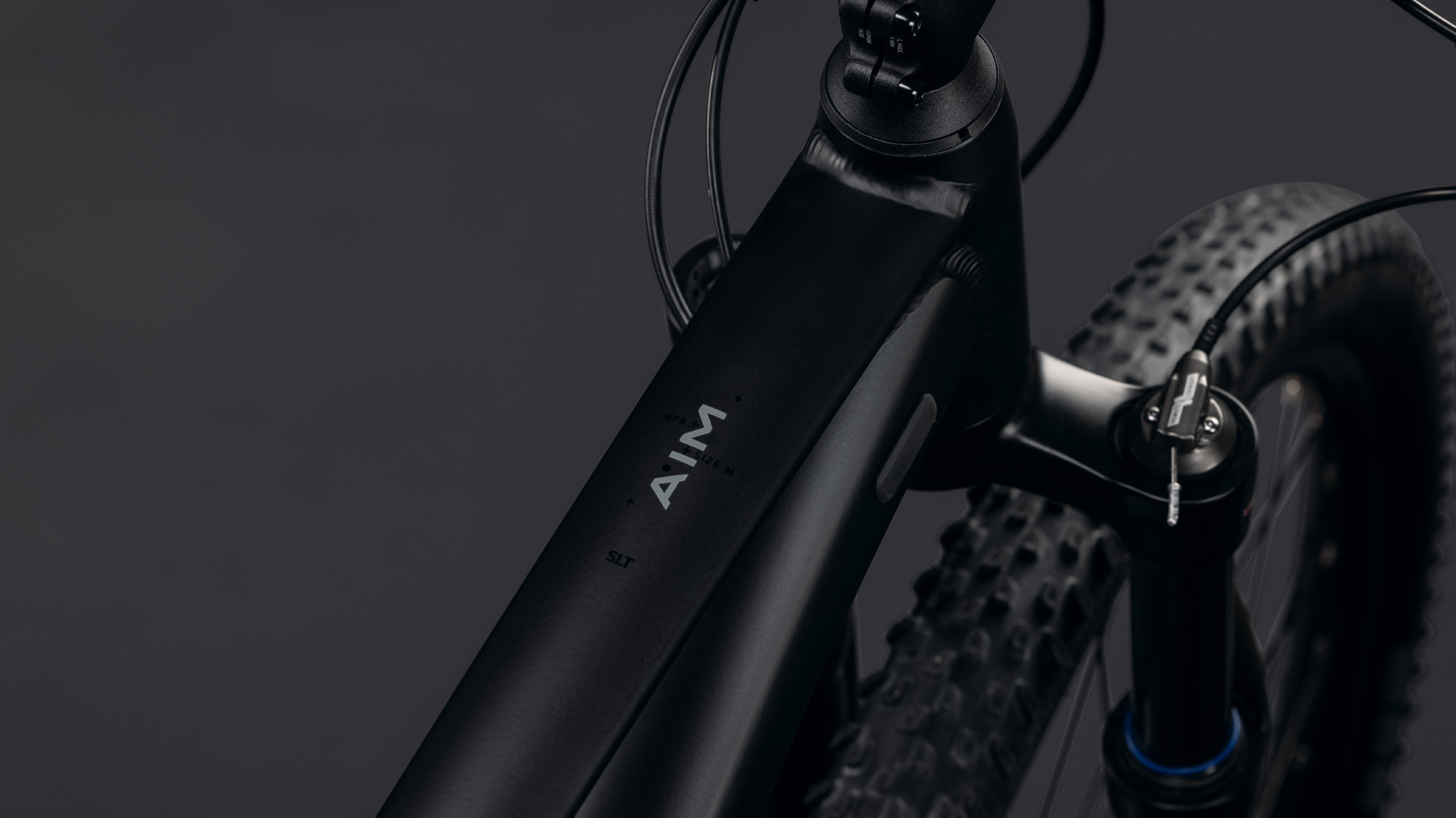 Aim SLT soot´n´black