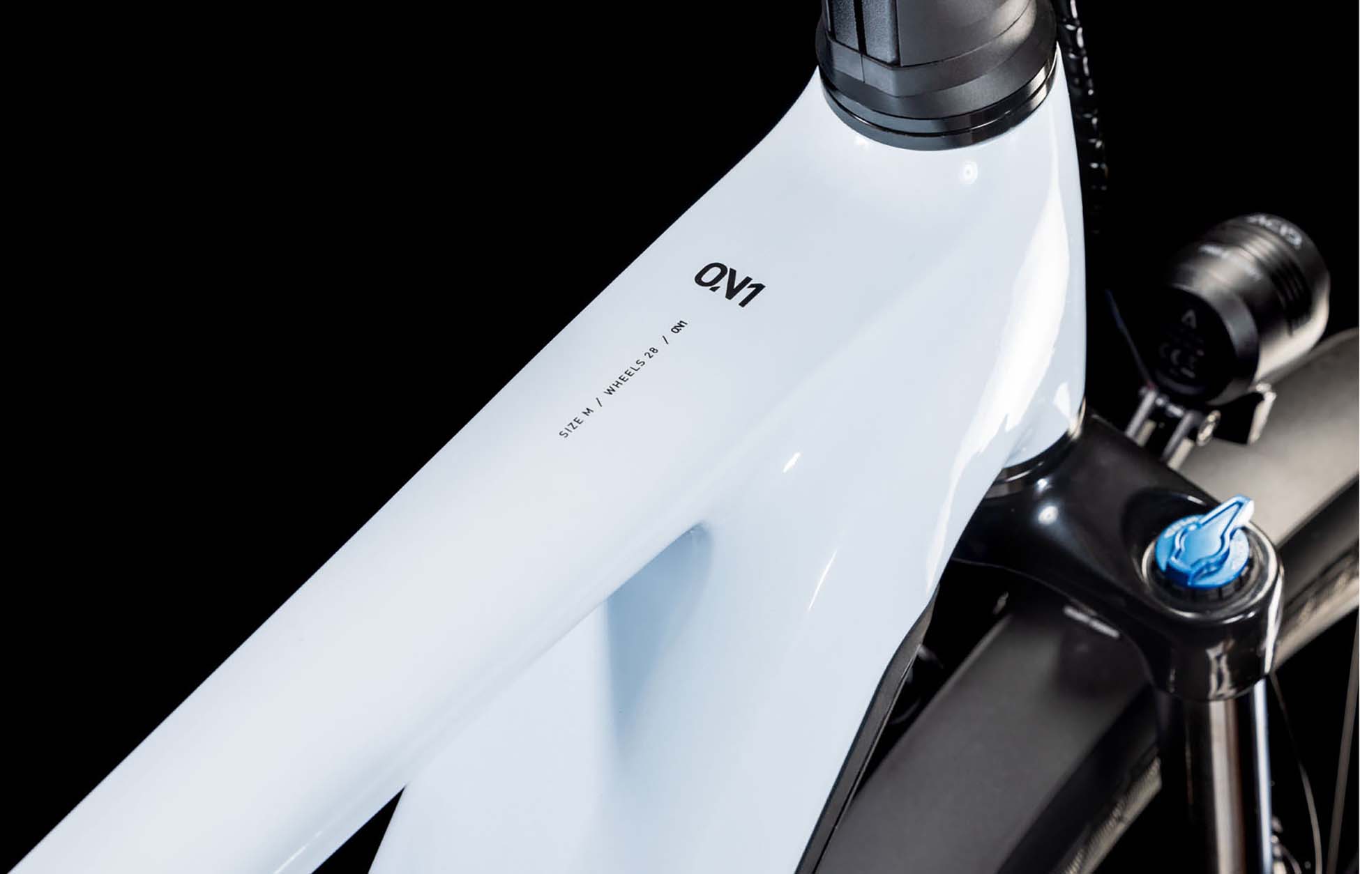 Kathmandu Hybrid ONE polarwhite´n´black - 62