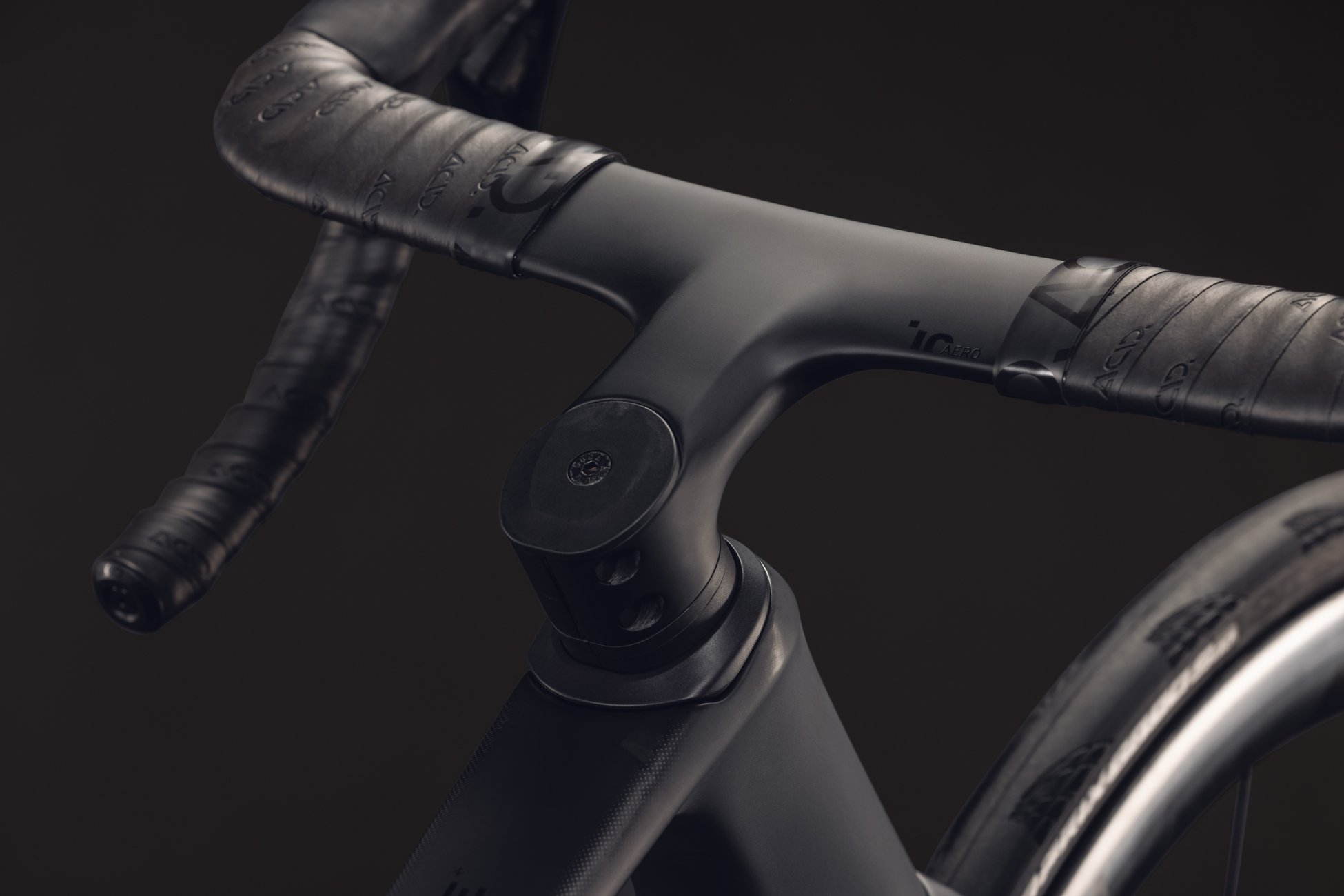 Agree C:62 Pro carbon´n´black