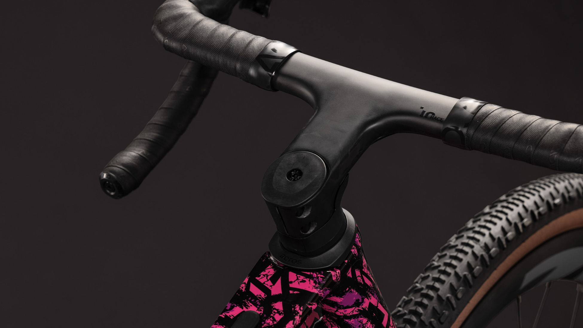 Nuroad C:62 SLX pinkaction´n´black